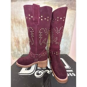 Dingo Troubadour Women's Burgundy Suede Studded Tall Western Boot Round Toe 9.5M